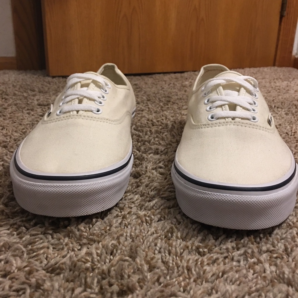 Vans authentic low